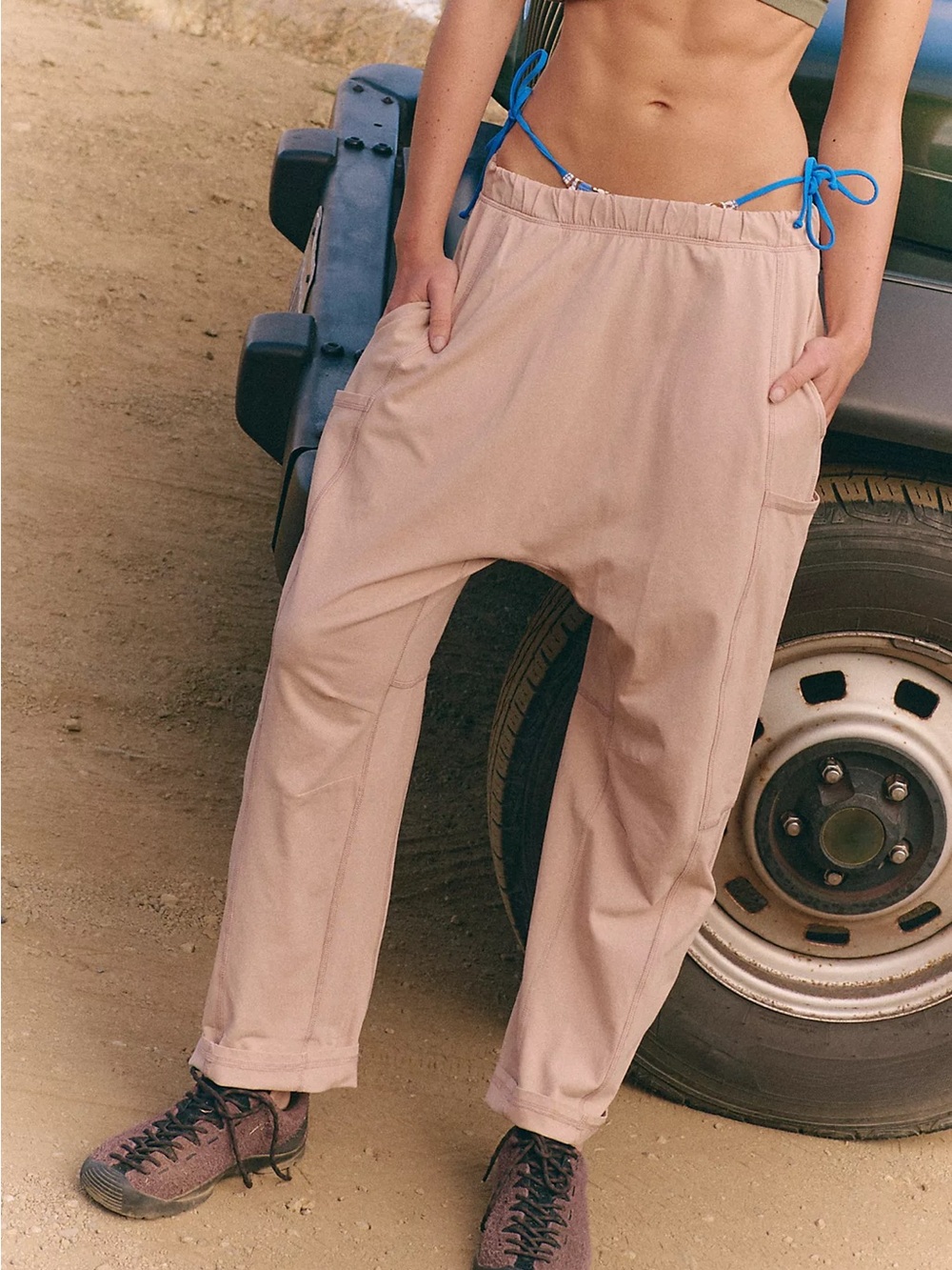 Free People movement Hot Shot Pants Sandy tan cargo pockets
